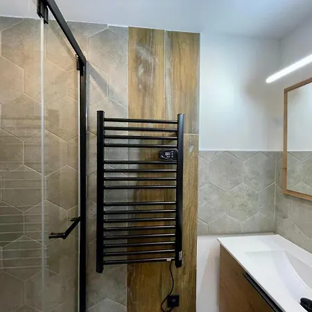 Chalet Le Schuss Chalet, Privé, Piste De à 100m *