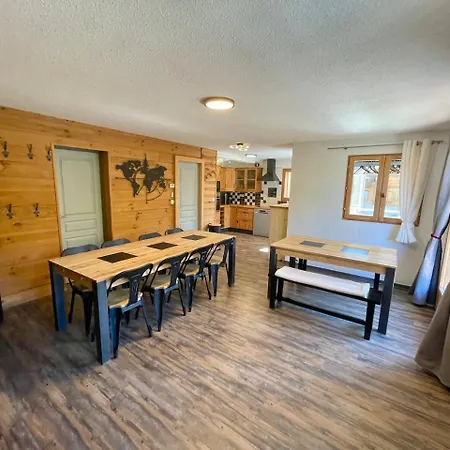 Chalet Le Schuss Chalet, Prive, Piste De A 100m Les Deux Alpes
