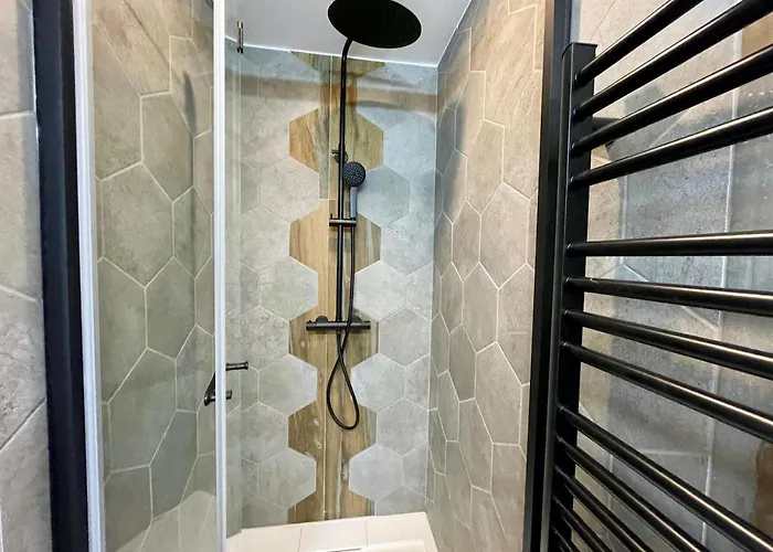 Le Schuss Chalet, Prive, Piste De A 100m Dağ evi *